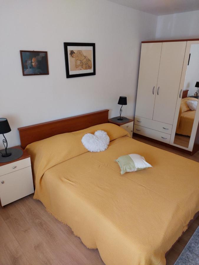 Apartment Ivanely 扎达尔 外观 照片