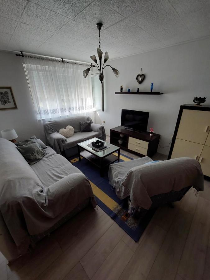 Apartment Ivanely 扎达尔 外观 照片